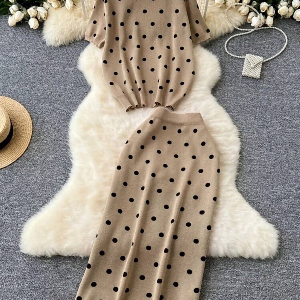 Polka Dot Knit Skirt - Tan and Black
